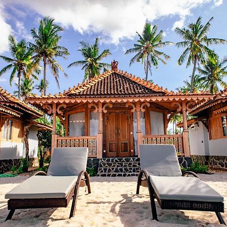 Blue Harbor Beachfront Villas & Resto Ped エクステリア 写真