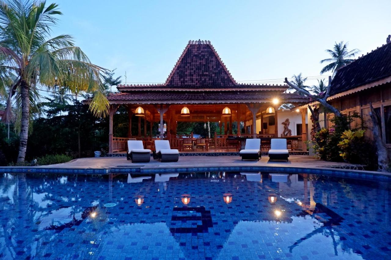 Blue Harbor Beachfront Villas & Resto Ped エクステリア 写真