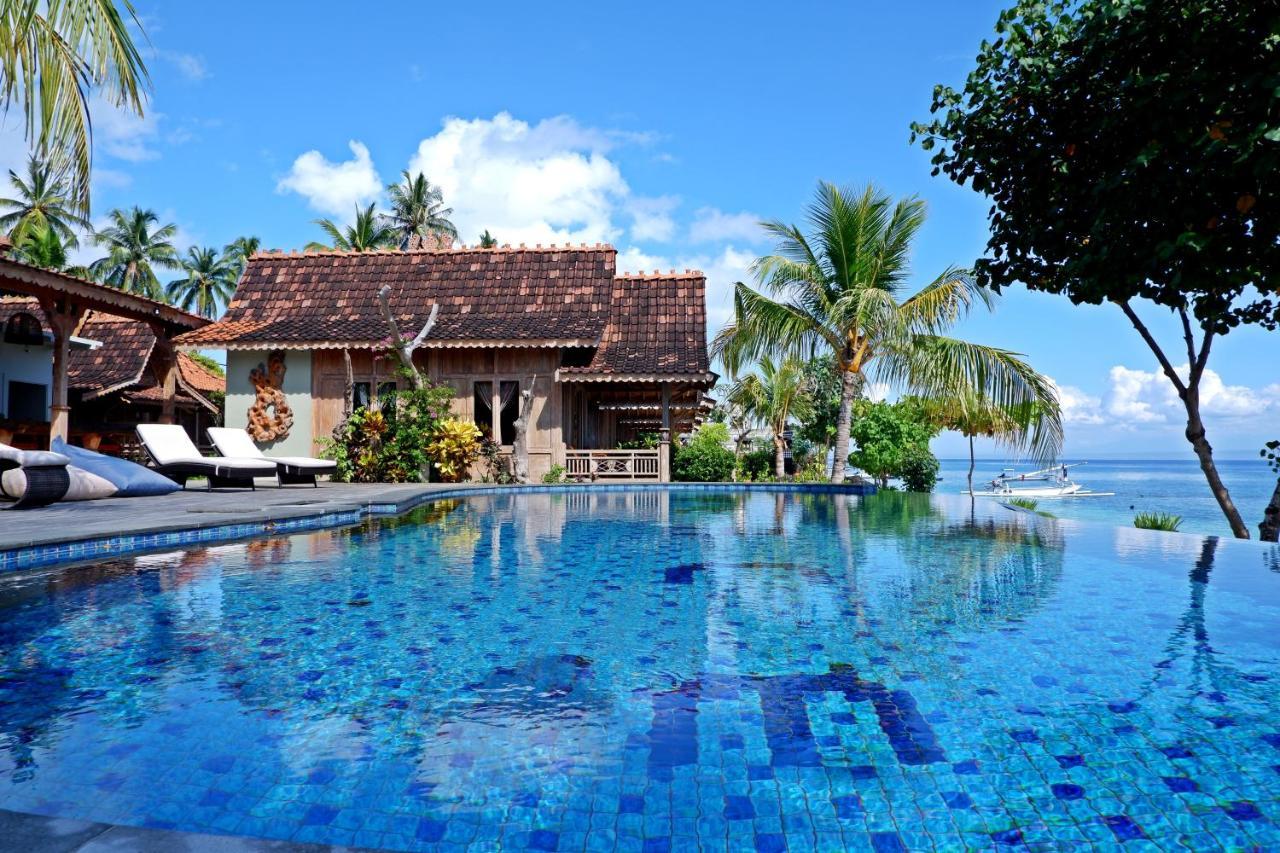 Blue Harbor Beachfront Villas & Resto Ped エクステリア 写真