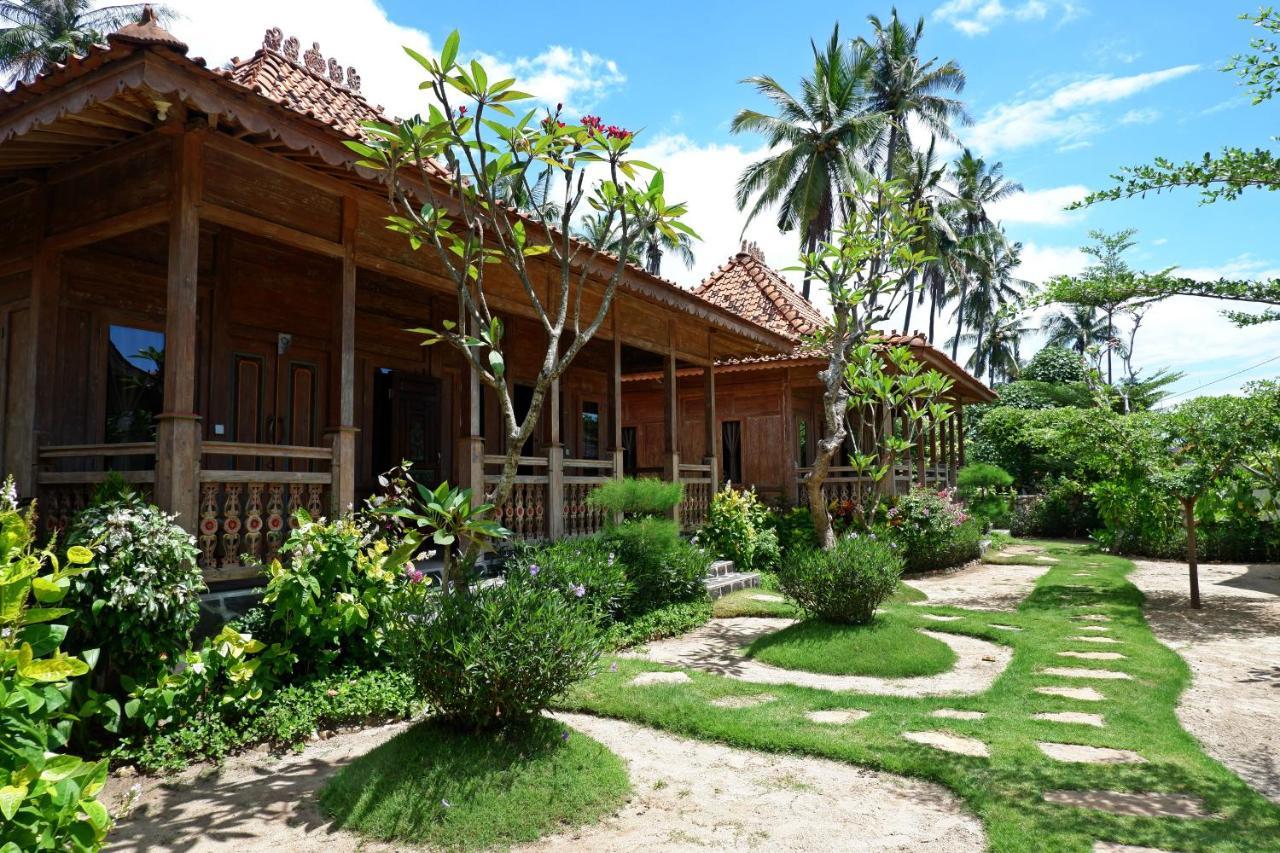 Blue Harbor Beachfront Villas & Resto Ped エクステリア 写真