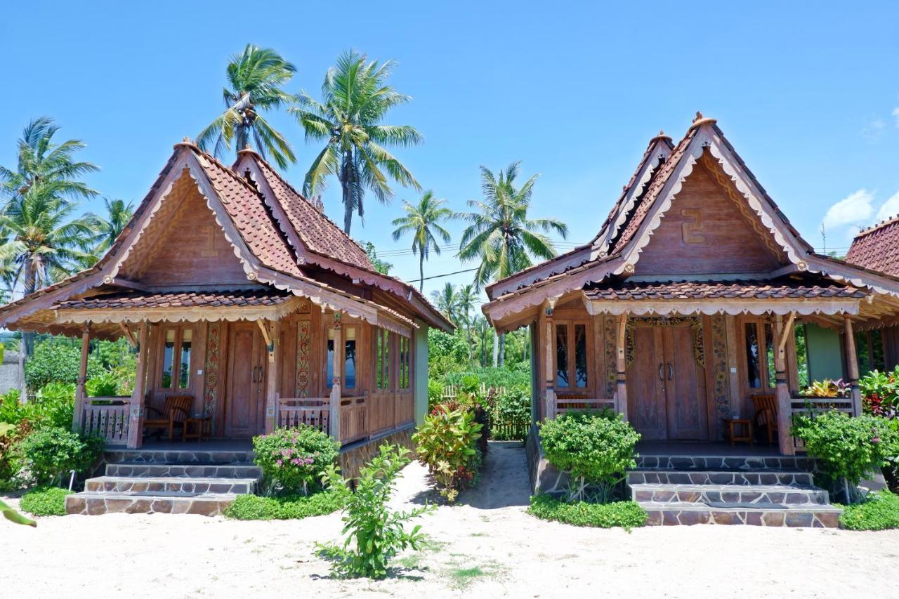 Blue Harbor Beachfront Villas & Resto Ped エクステリア 写真