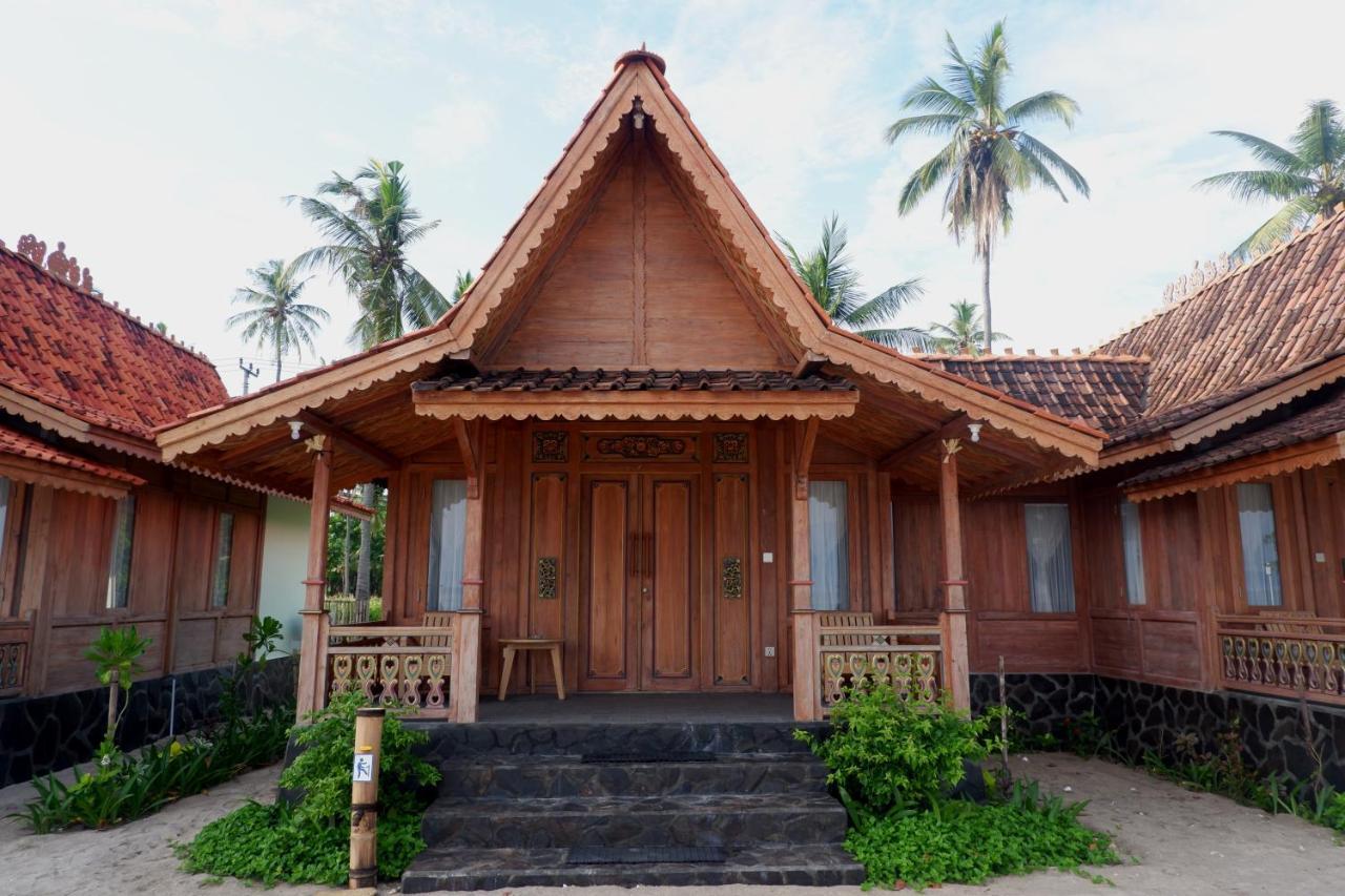 Blue Harbor Beachfront Villas & Resto Ped エクステリア 写真