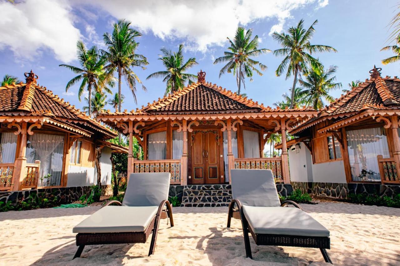 Blue Harbor Beachfront Villas & Resto Ped エクステリア 写真